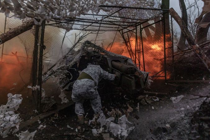 Ukraine slowly tipping artillery battle