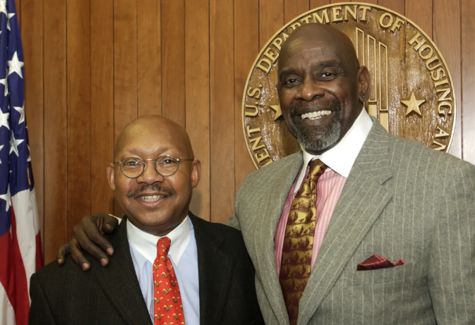 Christopher Gardner and HUD secretary Alphonso Jackson