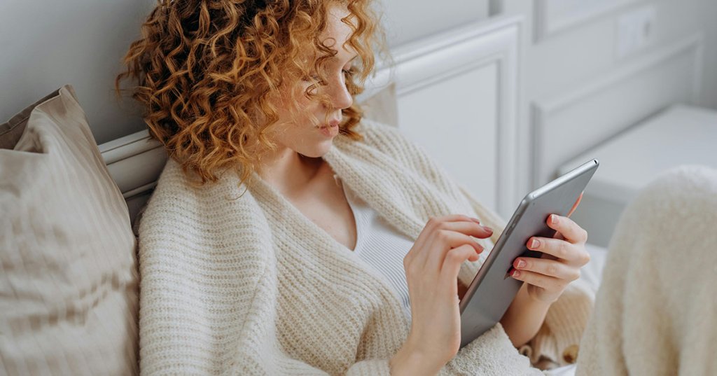 spouse group Mikhail Nilov pexels