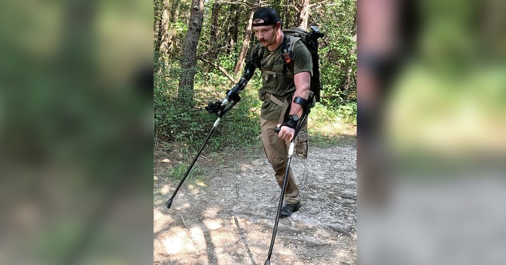 tyler vargas andrews walking