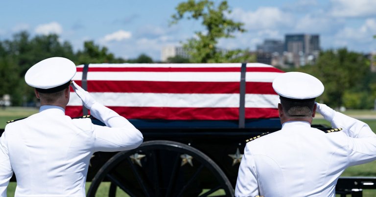 full military honors dvids