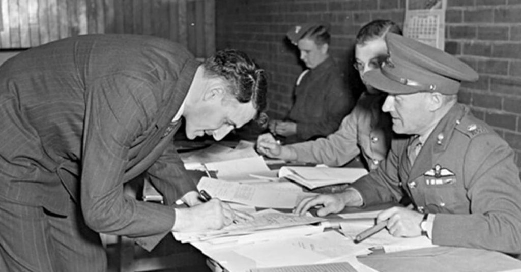 During World War II, Smythe formed 30th Battery of the 6th Light Anti-Aircraft. They became known as the Sportsman’s Battery. (Courtesy of Valour Canada)