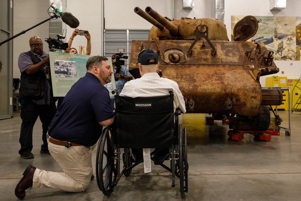 iwo jima tank 100-year-old- marine veteran