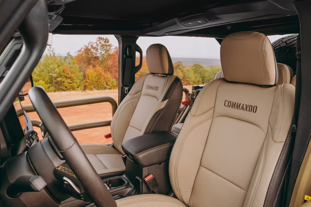 Fox Factory V8 Jeep Wrangler Commando