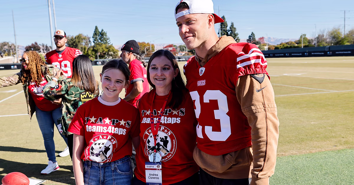 salute to service award christian mccaffrey 49ers