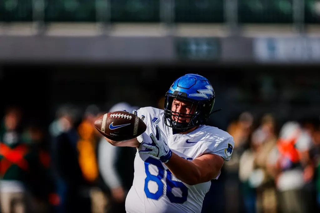 academy football air force falcons reception