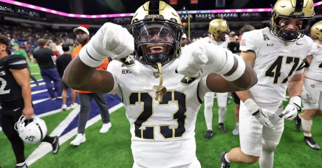 Army Black Knights running back Lloyd Benson III (23) celebrates a 27-24 win against the UTSA Roadrunners at the Alamodome. Mandatory Credit: Danny Wild-Imagn Images