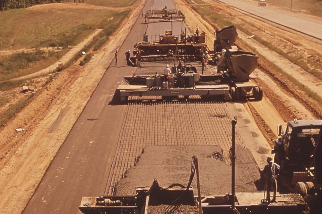 interstate highway 55 under construction nara