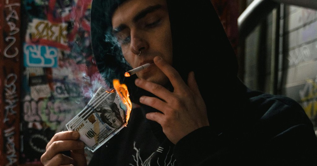 military pay e4 mafia pexels