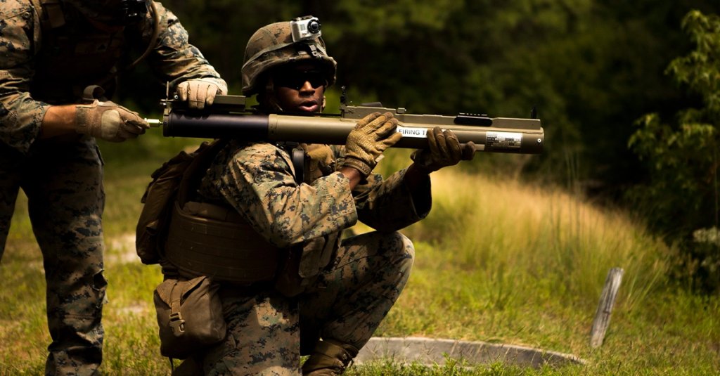 M72 LAW marines loading dvids