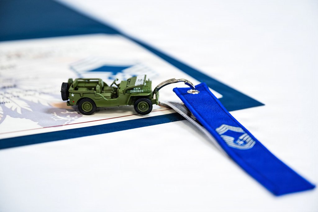 Toy jeep with Air Force insignia