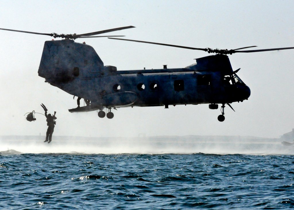 CH-46 Sea Knight helicopter