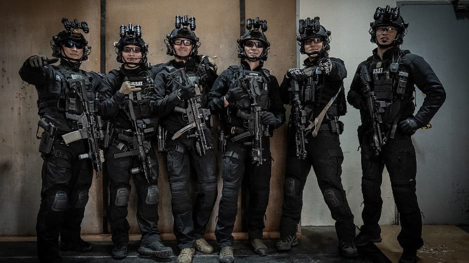 HK416 South Koreas Sea Special Attack team with CAR 816