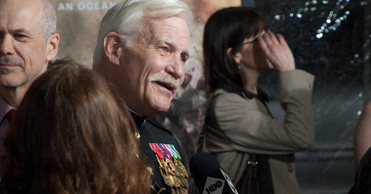 Dale Dye says ‘decoration inflation’ turns medals into participation trophies