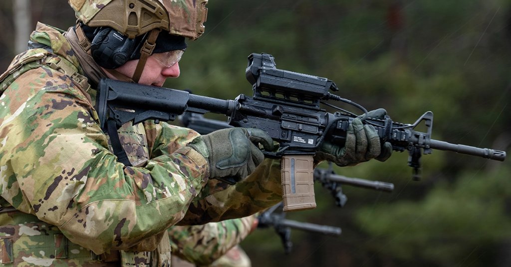 Staff Sgt. Alex Abbot, a Military Police Soldier, conducts a weapons qualification using the SMASH 2000 system during the Joint Multi-Domain Counter Unmanned Aircraft Systems Operator Course in the Grafenwoehr Training Area, Germany, Feb. 12, 2026.