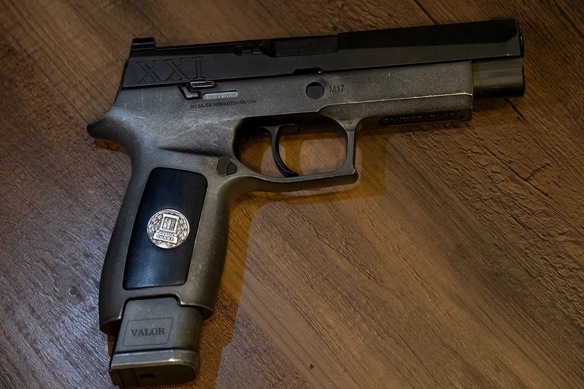 tomb of the unknown soldier pistol side view army