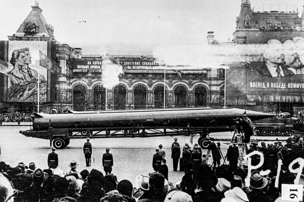 Medium-range ballistic missile