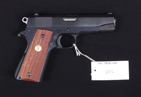 Pistol, semiautomatic. 1991.0854.089.