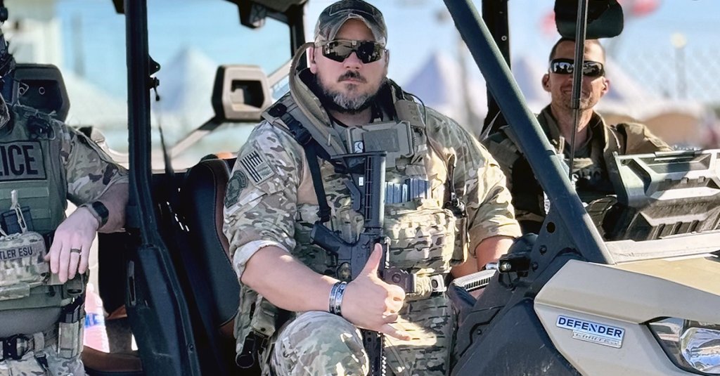 aaron zaliponi trump shooter psa rifle