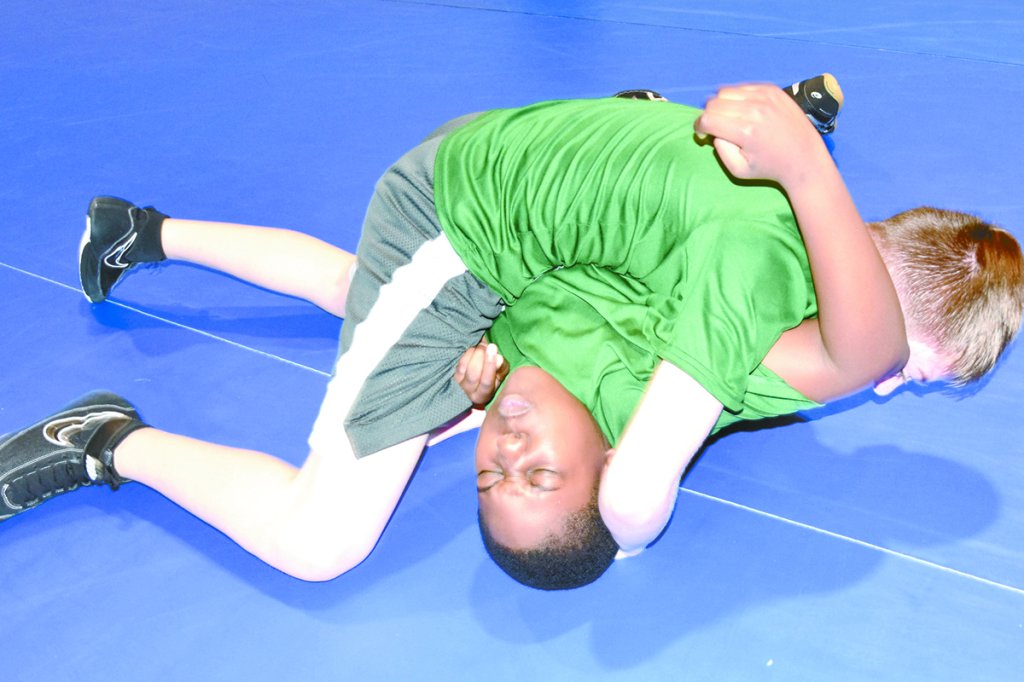 Youth wrestling