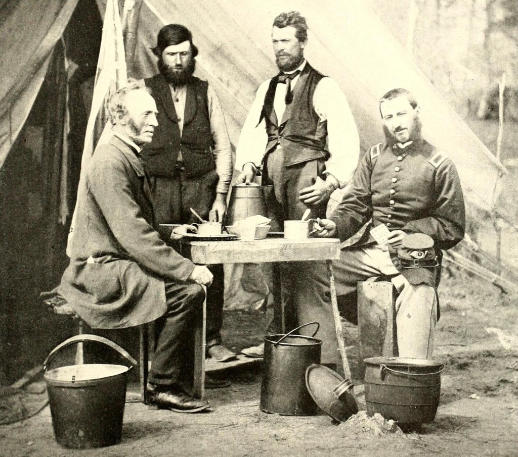 civil war soldiers drinking coffee