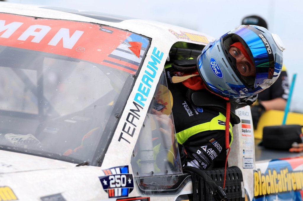 nascar veterans day classic frankie muniz