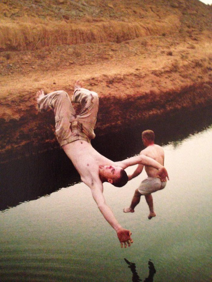 2004 - Soldiers jumping into ditch in Iraq pulitzer prize