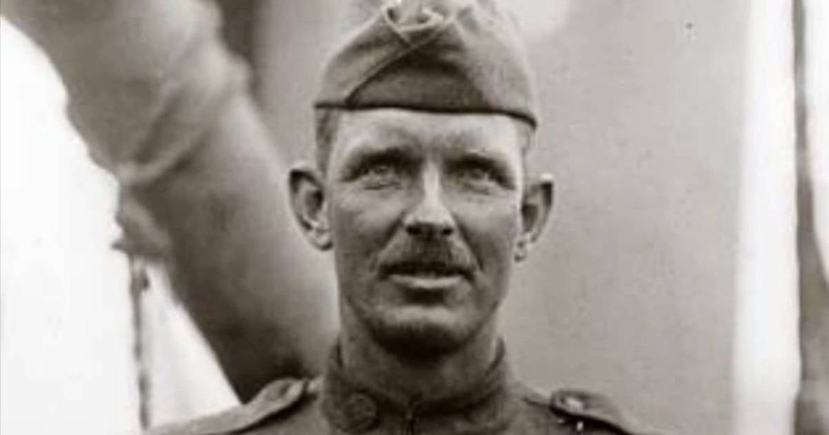 MoH Monday: MSgt Earl Plumlee