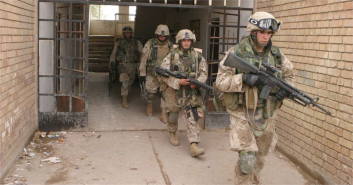 This Marine single-handedly cleared a rooftop in Fallujah