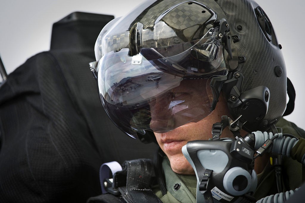 Quiz: Are you smart enough to be an Air Force fighter pilot?
