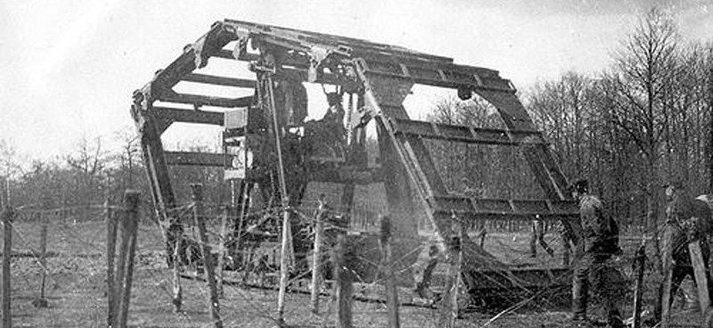 3 early tank designs that were too ridiculous to function