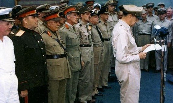 Rare color footage shows the behind the scenes of the Japanese surrender 70 years ago