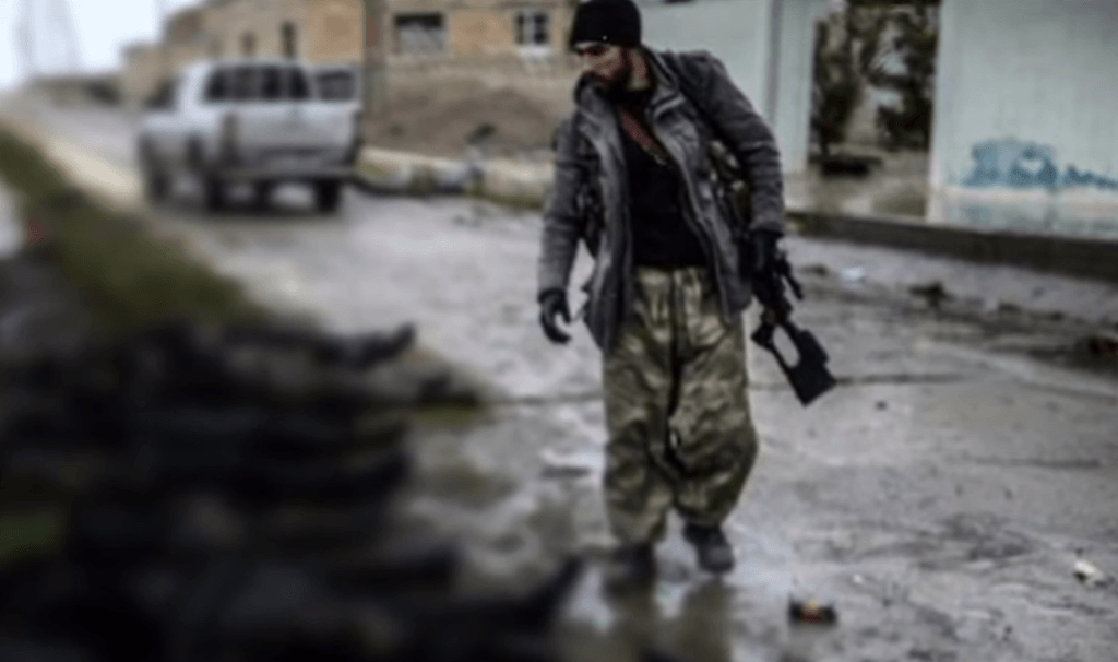 US-backed Syrian rebels are advancing on the ISIS capital