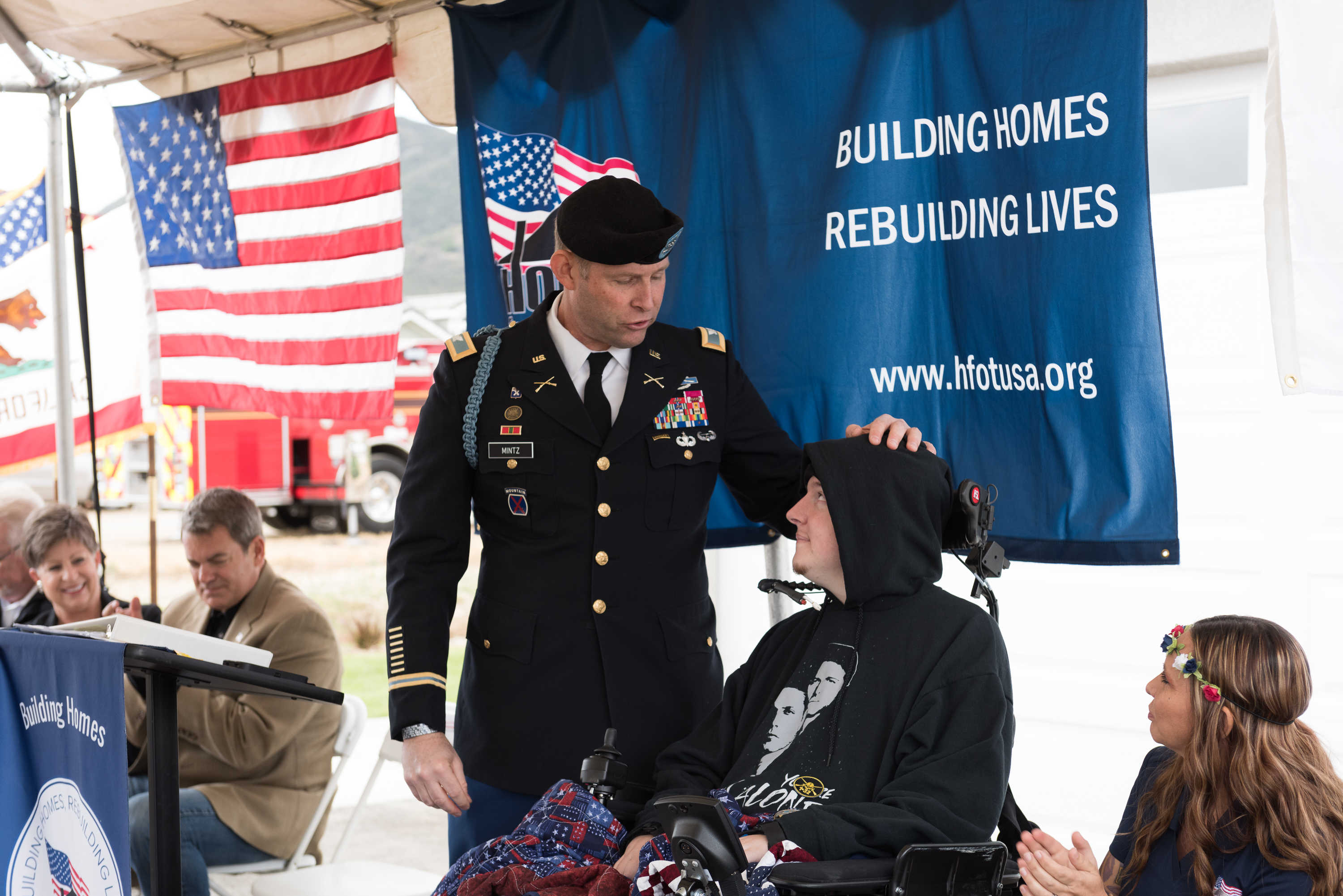 Ultimate holiday surprise! Watch these veterans get new homes from Veterans United