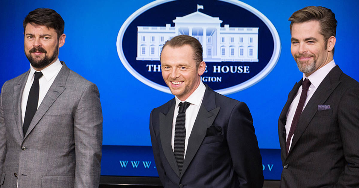 The cast of ‘Star Trek’ goes to the White House to say thanks to troops and families