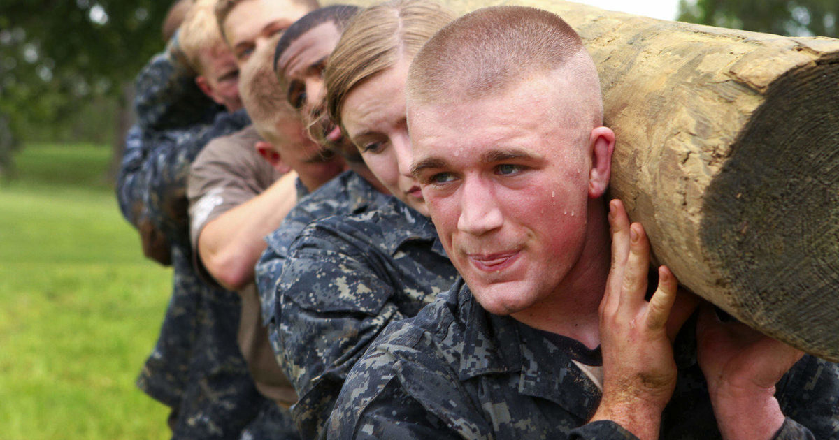 This Navy SEAL’s intense boot camp prepares actors for movie combat