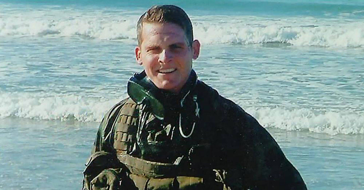 How a ‘zit-faced kid’ transformed into a Navy SEAL — and a powerful advocate for veterans