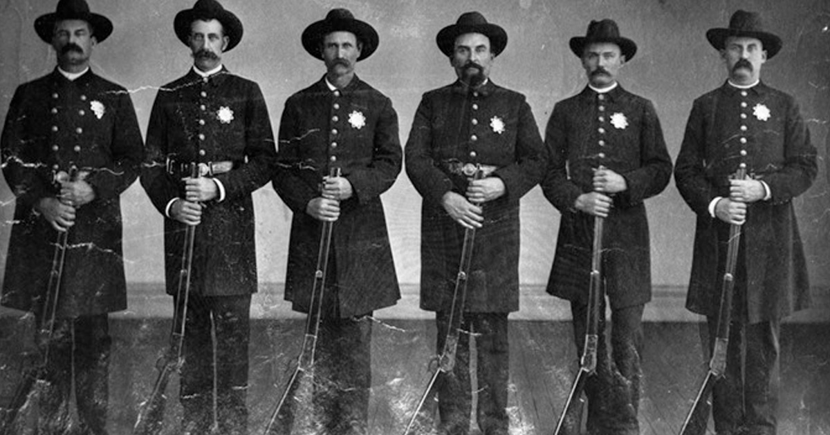 Why the Union wore blue and Confederates wore gray Civil War uniforms