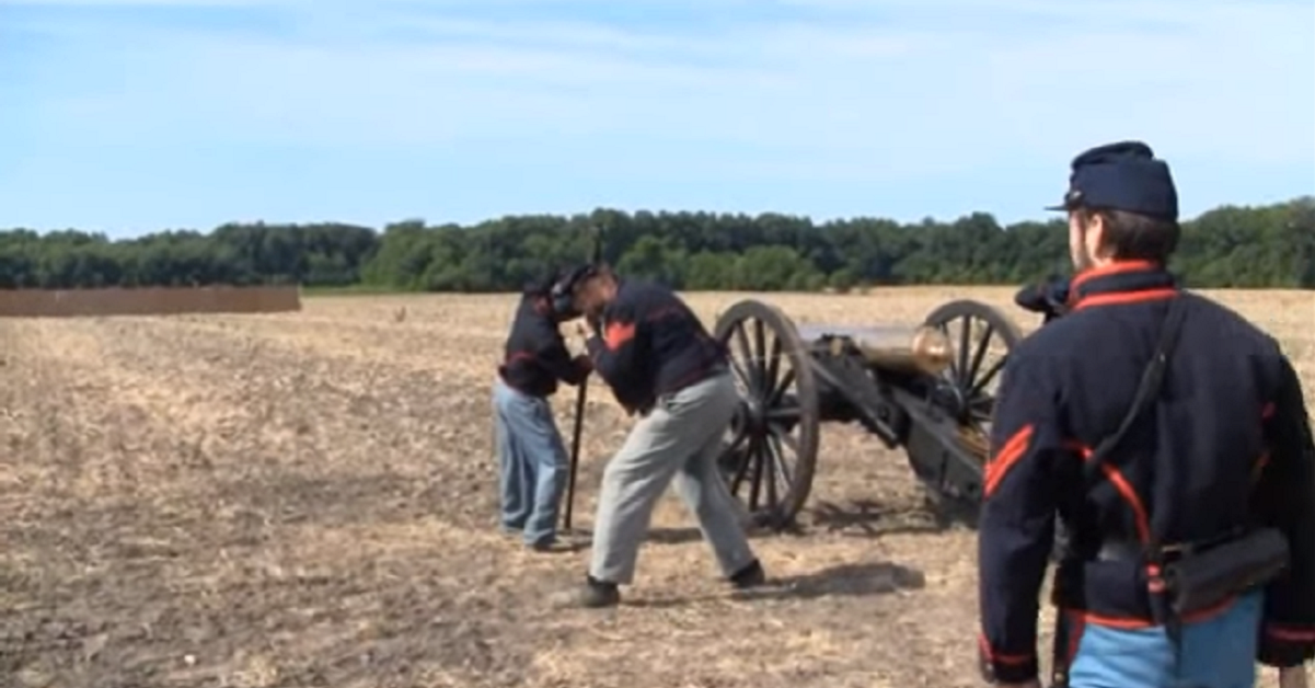 What happened when two Civil War flag bearers fought each other