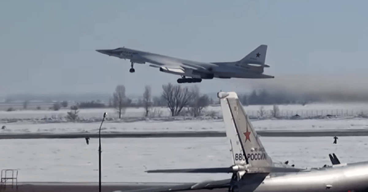 This is why it was perfectly legal for a Russian plane to buzz DC