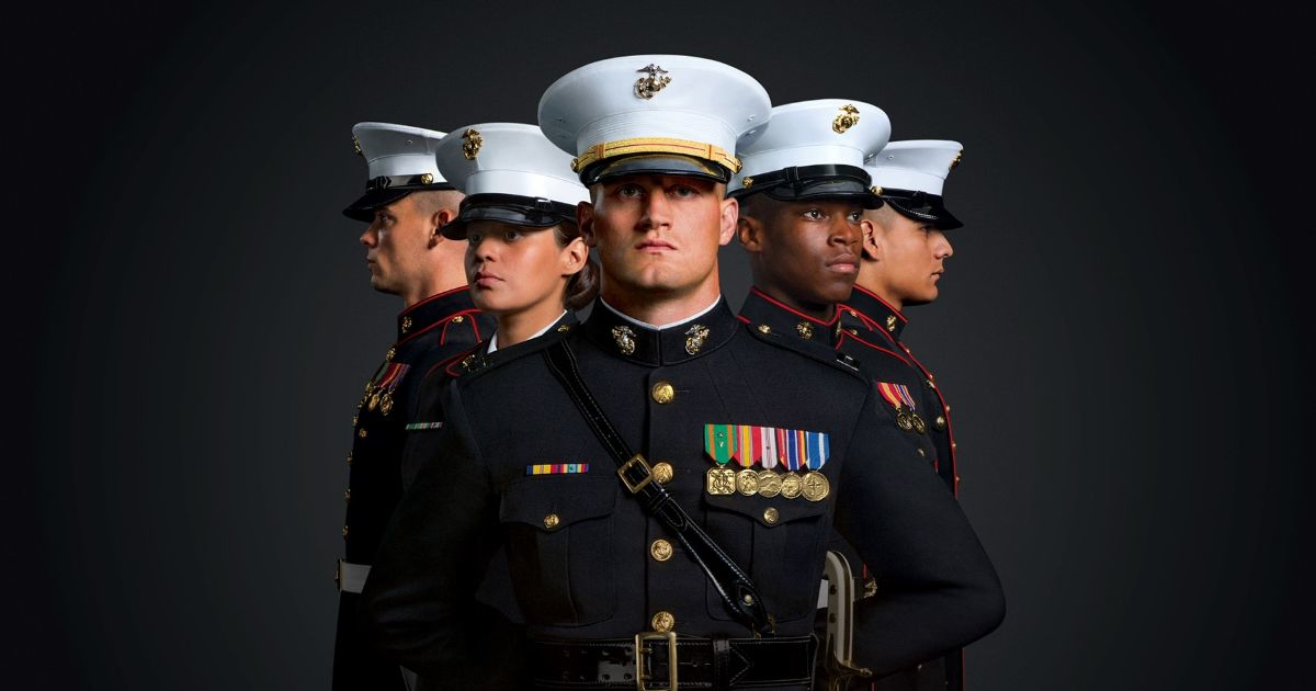 This is why enlisted Marines should wear rank on their sleeves