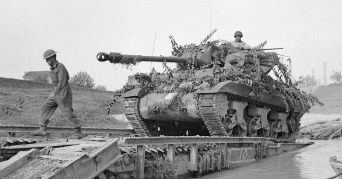 German tanks were made to look like Americans during the Battle of the Bulge