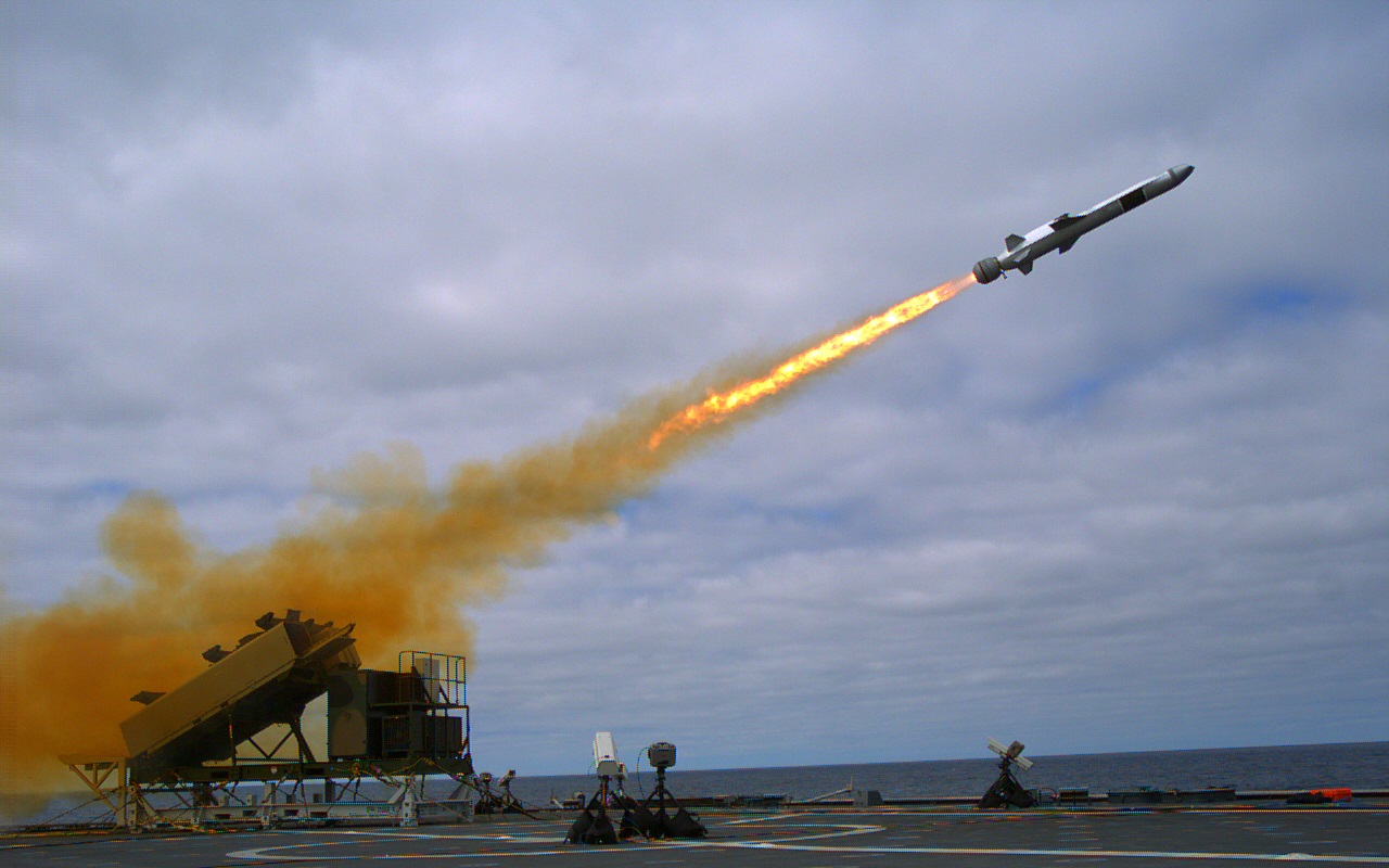 This is how US ships defeat missiles without firing a shot