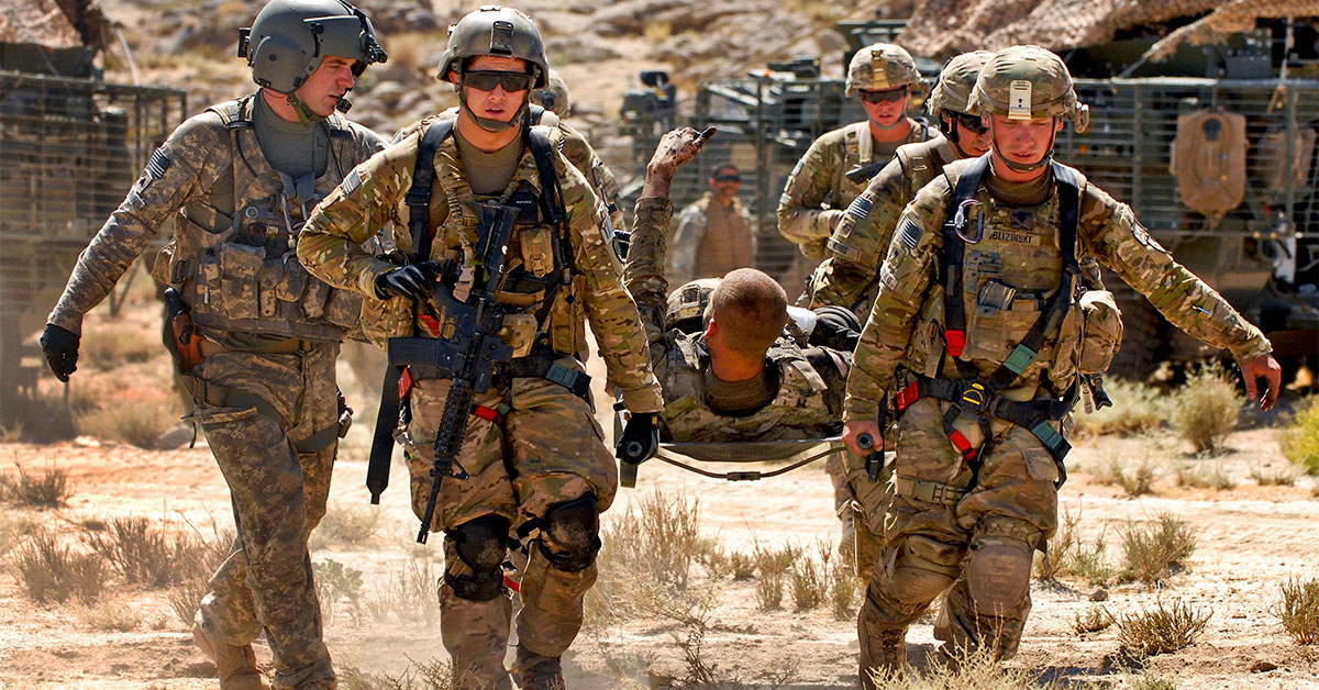 5 key differences between Army medics and Navy corpsmen