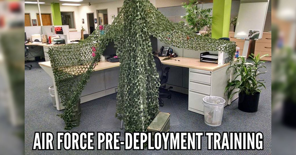 The 13 funniest military memes of the week