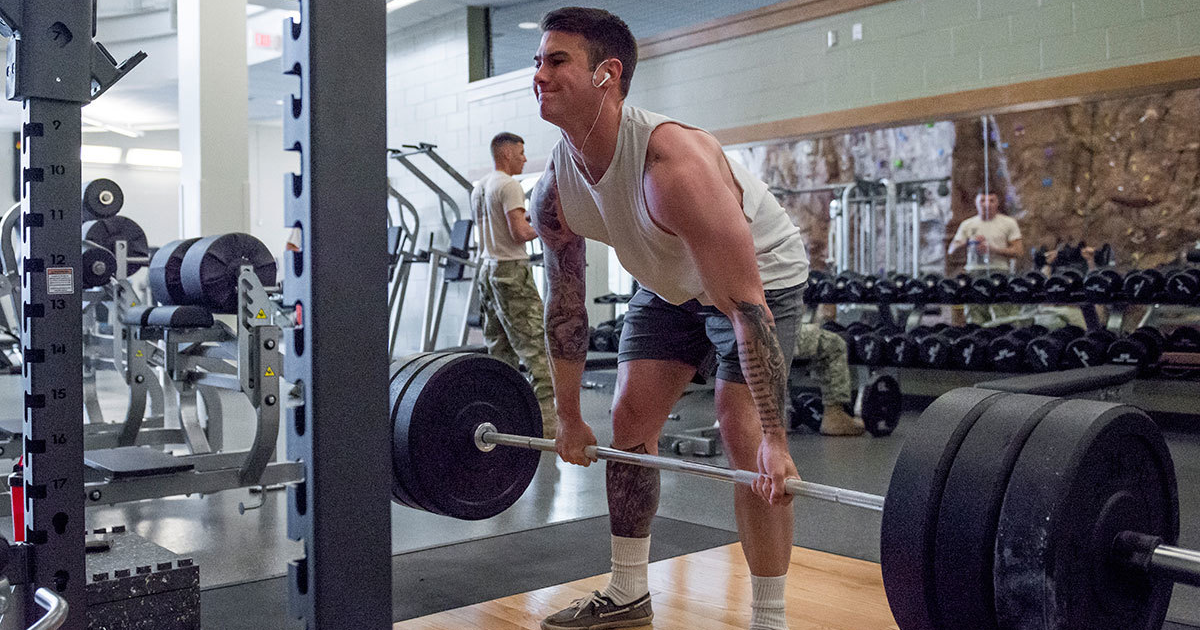 7 military fitness tricks for working out without a lot of fancy gear