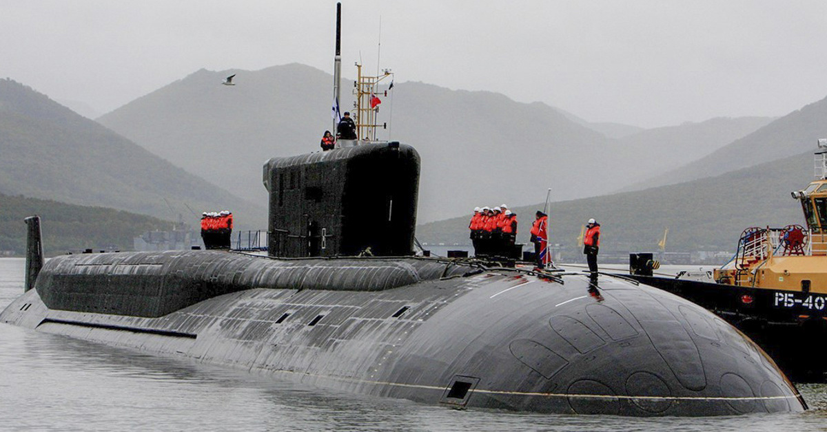 A nuclear submarine was destroyed by a guy trying to get out of work early