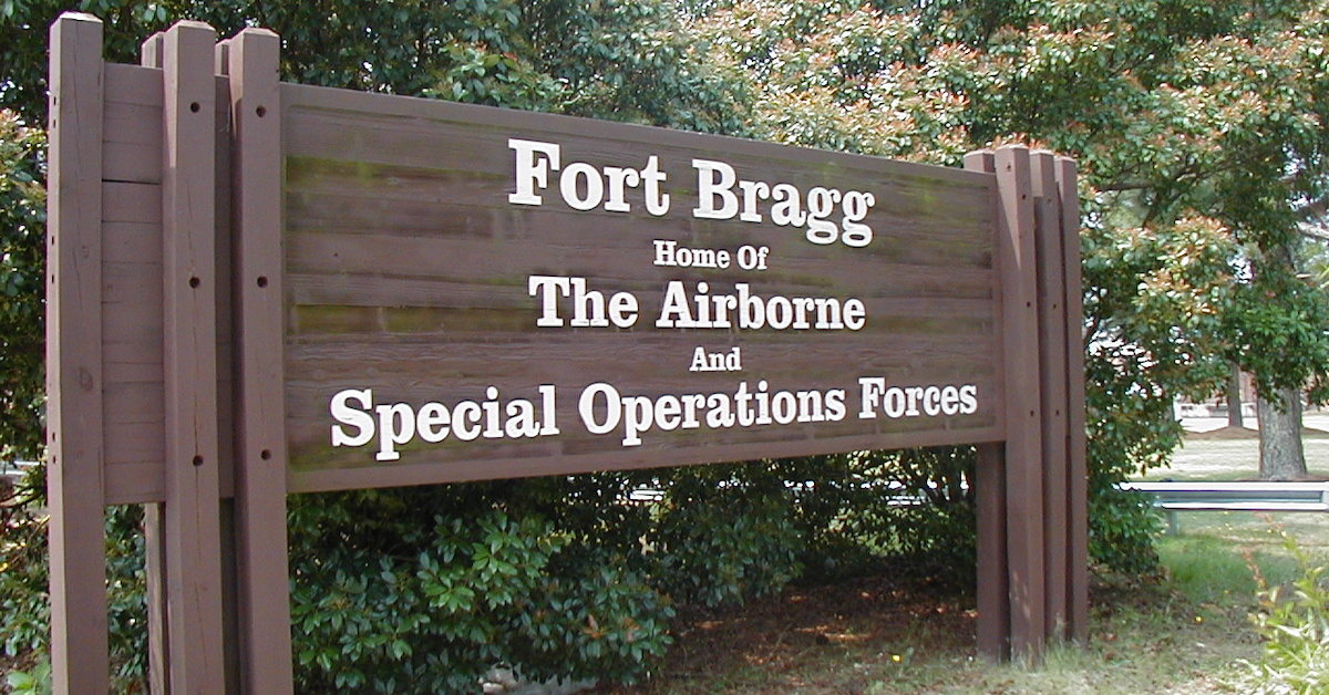 Should we change the name of Army bases named after Confederate generals?